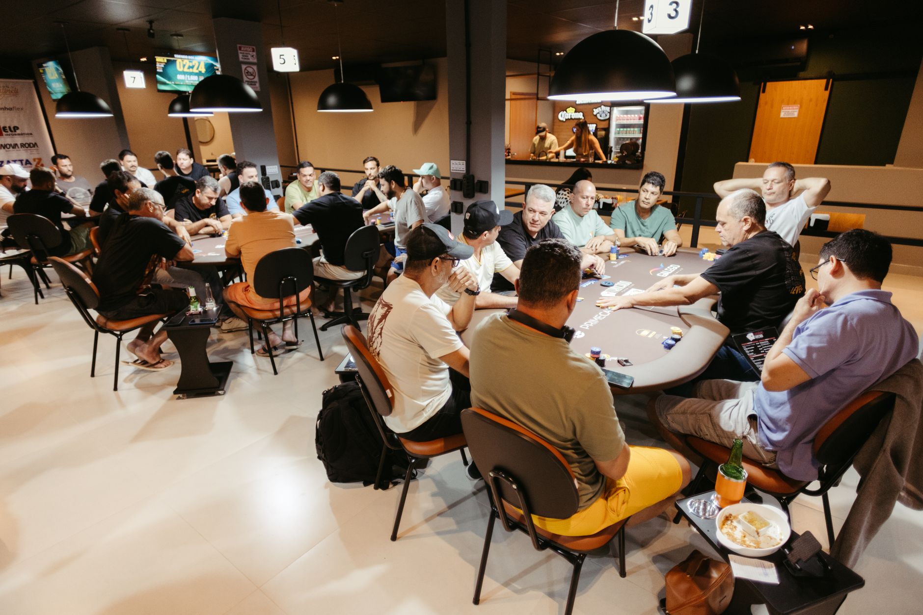 牛仔牌局心态修炼五步:从波动中稳步提升胜率(要点图解)